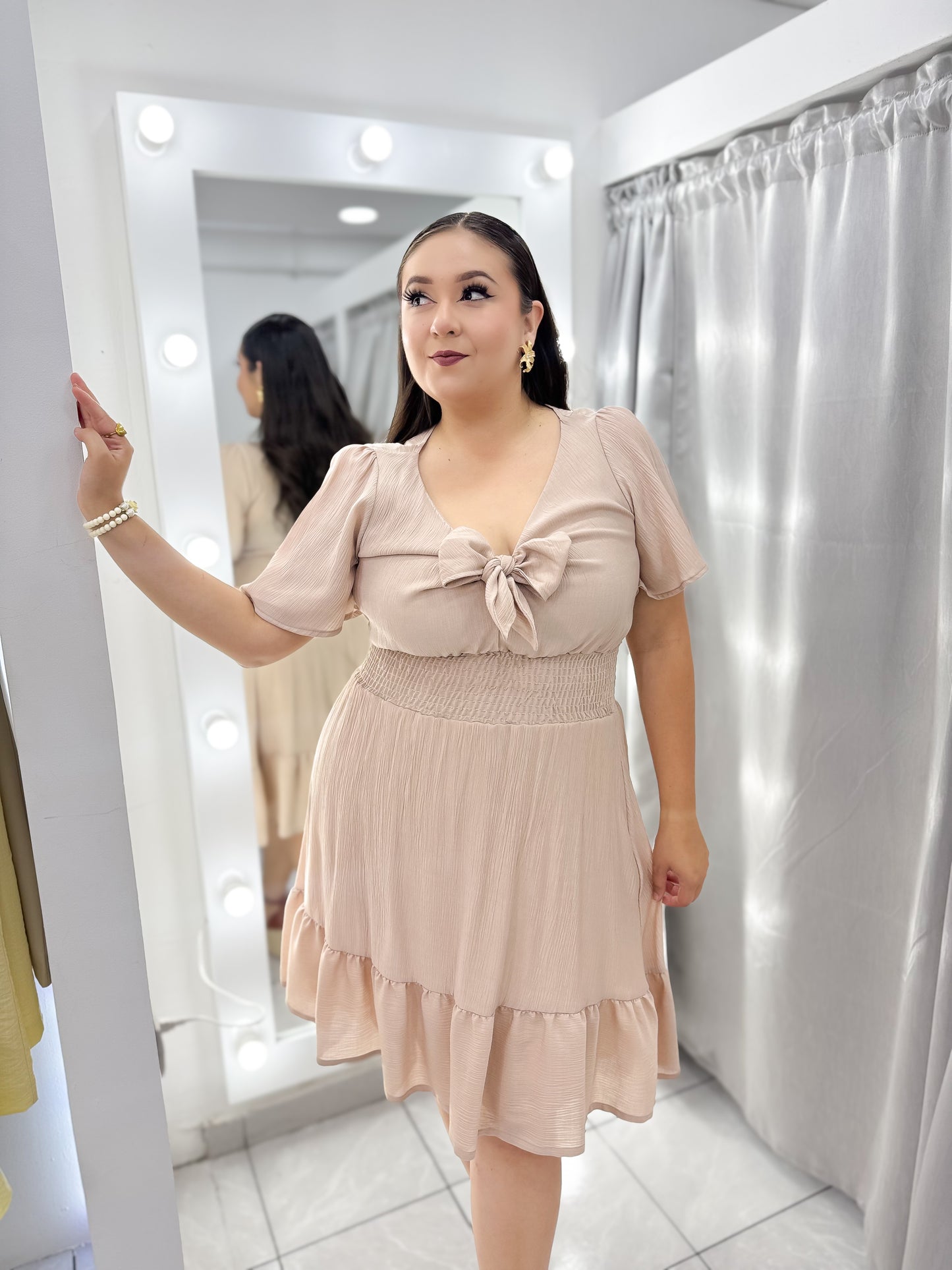 Vestido Corto Olivia Beige